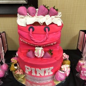 Meet your Posher, Danielle